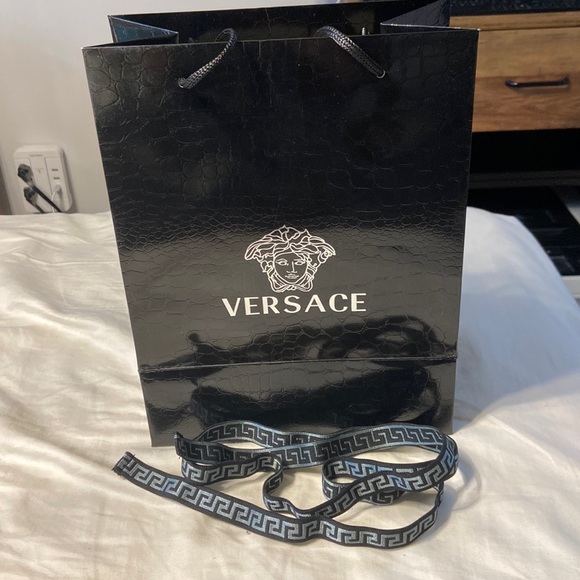 Versace Accessories Versace Gift Wrap Set Poshmark